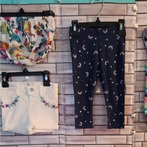 4 ..PIECE.  12 month, Baby Girl Outfits. Nwt. And in excellent Condition.